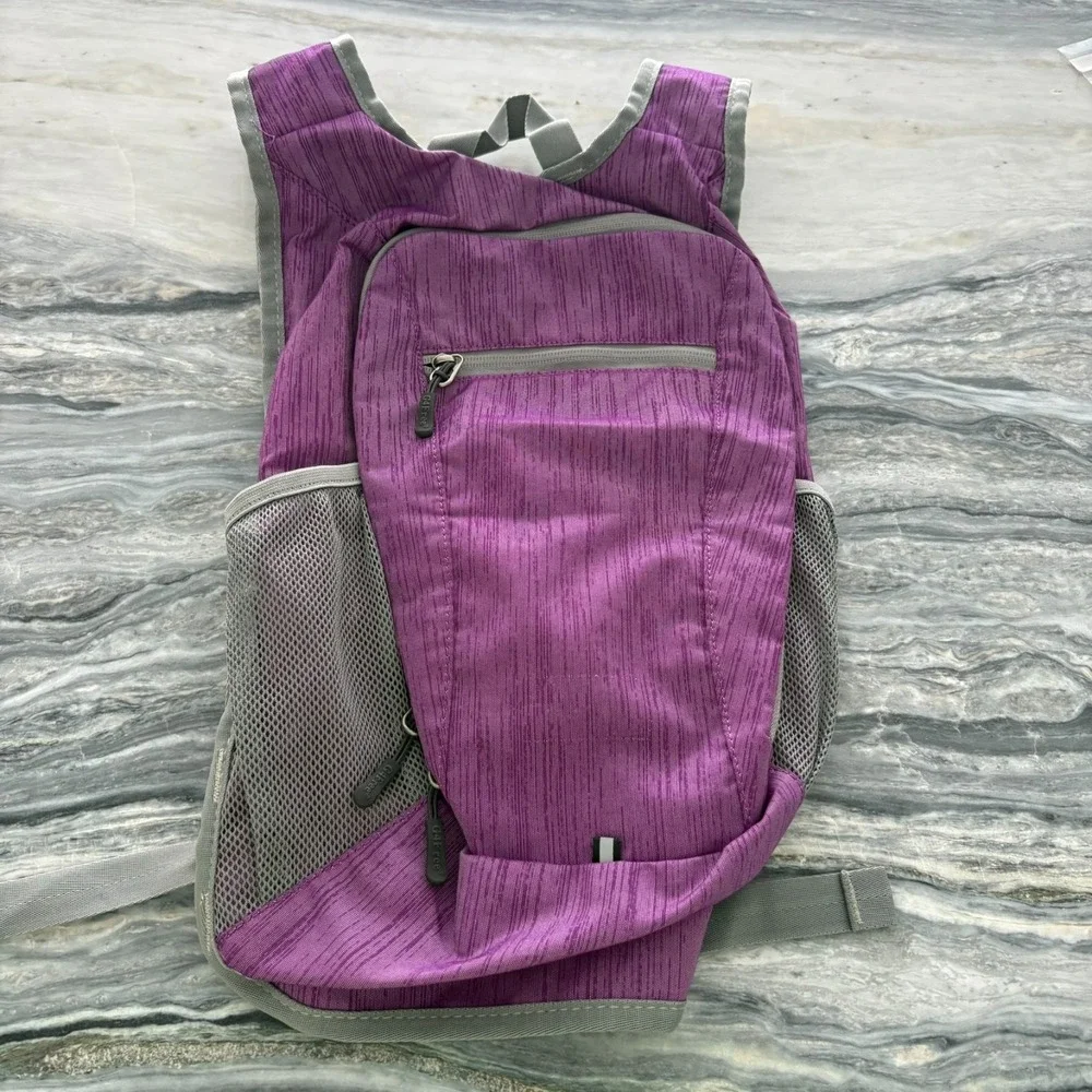 G4Free Unisex Purple‎ Lightweight Packable Outdoor Hiking Daypack Backpack 10L